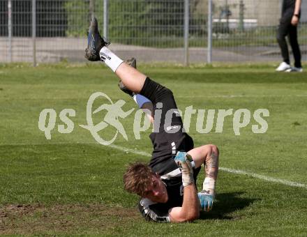 Fussball Bundesliga. Training SK Austria Klagenfurt. Simon Spari. Klagenfurt, am 28.4.2025.
Foto: Kuess
---
pressefotos, pressefotografie, kuess, qs, qspictures, sport, bild, bilder, bilddatenbank