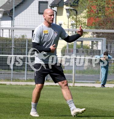 Fussball Bundesliga. Training SK Austria Klagenfurt. Trainer Carsten Jancker. Klagenfurt, am 28.4.2025.
Foto: Kuess
---
pressefotos, pressefotografie, kuess, qs, qspictures, sport, bild, bilder, bilddatenbank