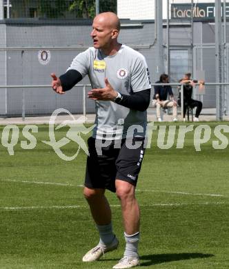Fussball Bundesliga. Training SK Austria Klagenfurt. Trainer Carsten Jancker. Klagenfurt, am 28.4.2025.
Foto: Kuess
---
pressefotos, pressefotografie, kuess, qs, qspictures, sport, bild, bilder, bilddatenbank