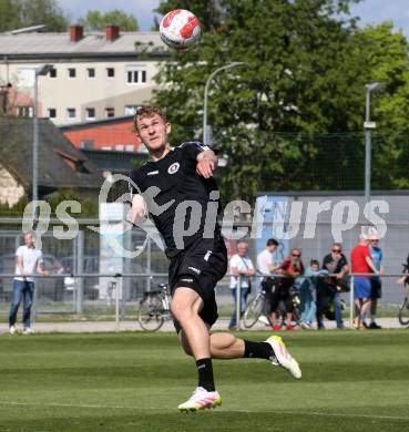 Fussball Bundesliga. Training SK Austria Klagenfurt. Nicolas Binder. Klagenfurt, am 28.4.2025.
Foto: Kuess
---
pressefotos, pressefotografie, kuess, qs, qspictures, sport, bild, bilder, bilddatenbank