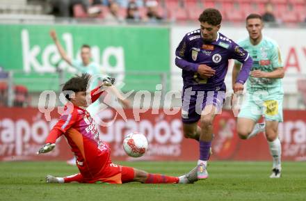 Fussball Bundesliga. SK Austria Klagenfurt gegen Hartberg.  Ben Bobzien, (SK Austria Klagenfurt), Luka Maric  (Hartberg). Klagenfurt, am 23.5.2025.
Foto: Kuess
www.qspictures.net
---
pressefotos, pressefotografie, kuess, qs, qspictures, sport, bild, bilder, bilddatenbank