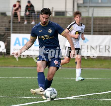Fussball KÃ¤rntner Liga. Spittal gegen Velden. Roland Putsche  (Velden). Spittal, am 5.6.2025.
Foto: Kuess
---
pressefotos, pressefotografie, kuess, qs, qspictures, sport, bild, bilder, bilddatenbank