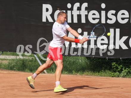 Tennis Bundesliga. Strassburg gegen Mauthausen.  Deni Zmak  (Strassburg). Strassburg, am 6.6.2025.
Foto: Kuess
---
pressefotos, pressefotografie, kuess, qs, qspictures, sport, bild, bilder, bilddatenbank