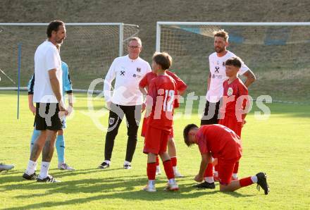 Fussball. Nachwuchsraining mit OEFB Teamchef Ralf Rangnick.  Martin Stranzl, Ralf Rangnick, Guido Burgstaller. Wernberg, am 13.6.2025.
Foto: Kuess
---
pressefotos, pressefotografie, kuess, qs, qspictures, sport, bild, bilder, bilddatenbank