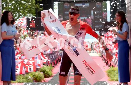 Ironman. Michael Weiss (AUT). Klagenfurt, am 15.6.2025.
Foto: Kuess
www.qspictures.net
---
pressefotos, pressefotografie, kuess, qs, qspictures, sport, bild, bilder, bilddatenbank