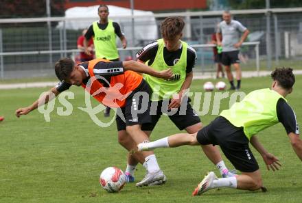 Fussball 2. Liga. Training SK Austria Klagenfurt.  Dino Delic. Klagenfurt, am 16.6.2025.
Foto: Kuess
---
pressefotos, pressefotografie, kuess, qs, qspictures, sport, bild, bilder, bilddatenbank
