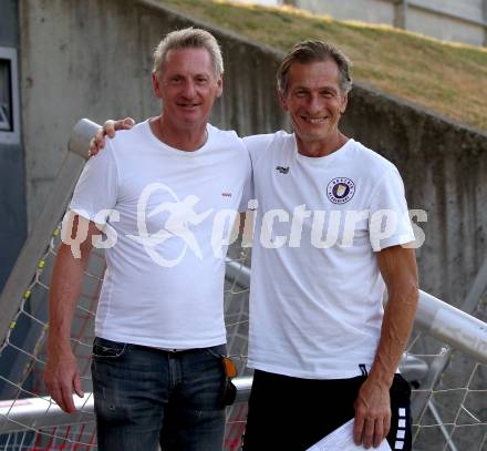 Fussball Testspiel. St. Veit gegen SK Austria Klagenfurt. Christian Mauthner, Peter Kostolansky (Klagenfurt). St. Veit, am 25.6.2025.
Foto: Kuess
www.qspictures.net
---
pressefotos, pressefotografie, kuess, qs, qspictures, sport, bild, bilder, bilddatenbank