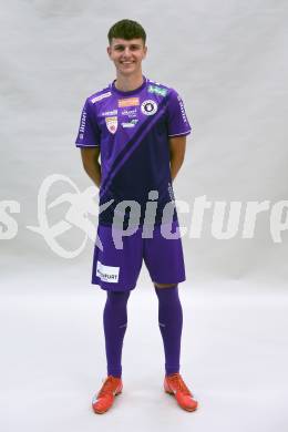 Fussball. 2. Liga. Mannschaftsfototermin SK Austria Klagenfurt. Denis Sinanovic. Klagenfurt, am , am 17.7.2025.
Foto: Kuess
www.qspictures.net
---
pressefotos, pressefotografie, kuess, qs, qspictures, sport, bild, bilder, bilddatenbank