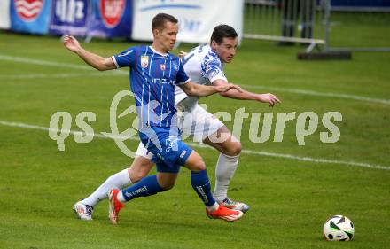 Fussball OEFB Cup. Treibach gegen Blau Weiss Linz.  Hanno Wachernig (Treibach),  Nico Maier (BW Linz). Treibach, am 25.7.2025.
Foto: Kuess
www.qspictures.net
---
pressefotos, pressefotografie, kuess, qs, qspictures, sport, bild, bilder, bilddatenbank