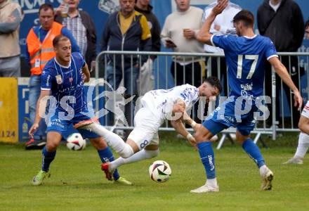 Fussball OEFB Cup. Treibach gegen Blau Weiss Linz. Nikolaos Kokkas   (Treibach), Alem Pasic  (BW Linz). Treibach, am 25.7.2025.
Foto: Kuess
www.qspictures.net
---
pressefotos, pressefotografie, kuess, qs, qspictures, sport, bild, bilder, bilddatenbank
