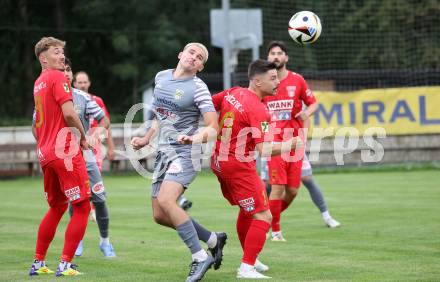 Fussball Kaerntner Liga. Grafenstein gegen Koettmannsdorf.  Fabio Sebastian Miklautz (Grafenstein),  Matteo Juvan (Koettmannsdorf). Grafenstein, am 1.8..2025.
Foto: Kuess
www.qspictures.net
---
pressefotos, pressefotografie, kuess, qs, qspictures, sport, bild, bilder, bilddatenbank