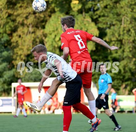 Fussball Kaerntner Liga.  KAC1909 gegen ATUS Ferlach. Maximilian Watscher  (KAC),  Marjan Ogris-Martic  (Ferlach).  Klagenfurt, am 14.8.2025.
Foto. Kuess
www.qspictures.net
---
pressefotos, pressefotografie, kuess, qs, qspictures, sport, bild, bilder, bilddatenbank
