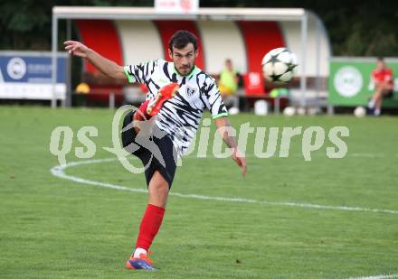 Fussball Kaerntner Liga.  KAC1909 gegen ATUS Ferlach.   Martin Sustersic    (Ferlach).  Klagenfurt, am 14.8.2025.
Foto. Kuess
www.qspictures.net
---
pressefotos, pressefotografie, kuess, qs, qspictures, sport, bild, bilder, bilddatenbank