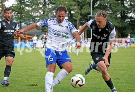 Fussball Regionalliga Mitte.  Treibach gegen Voitsberg.  Vahid Muharemovic (Treibach), Jonas Gmeindl    (Voitsberg).  Treibach, am 15.8.2025.
Foto. Kuess
www.qspictures.net
---
pressefotos, pressefotografie, kuess, qs, qspictures, sport, bild, bilder, bilddatenbank