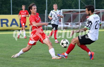 Fussball Kaerntner Liga.  KAC1909 gegen ATUS Ferlach. Maximilian Grochar  (KAC), Martin Sustersic  (Ferlach).  Klagenfurt, am 14.8.2025.
Foto. Kuess
www.qspictures.net
---
pressefotos, pressefotografie, kuess, qs, qspictures, sport, bild, bilder, bilddatenbank