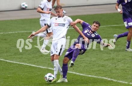 Fussball 2. Liga. SK Austria Klagenfurt gegen SW Bregenz. Marco Gantschnig  (Klagenfurt), Daniel Nussbaumer  (Bregenz). Klagenfurt, 23.8.2025.
Foto: Kuess
www.qspictures.net
---
pressefotos, pressefotografie, kuess, qs, qspictures, sport, bild, bilder, bilddatenbank