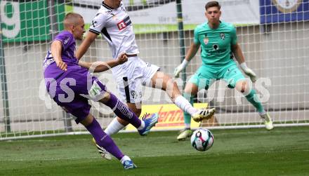 Fussball 2. Liga. SK Austria Klagenfurt gegen SW Bregenz. Bartol Barisic   (Klagenfurt), Kilian Kretschmer (Bregenz). Klagenfurt, 23.8.2025.
Foto: Kuess
www.qspictures.net
---
pressefotos, pressefotografie, kuess, qs, qspictures, sport, bild, bilder, bilddatenbank