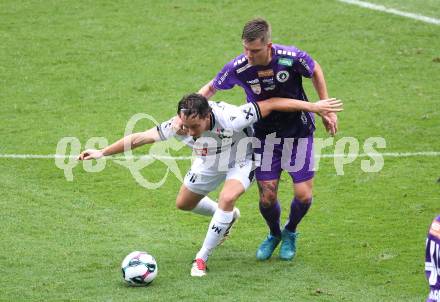 Fussball 2. Liga. SK Austria Klagenfurt gegen SW Bregenz.  Nik Marinsek (Klagenfurt), Simon Luechinger  (Bregenz). Klagenfurt, 23.8.2025.
Foto: Kuess
www.qspictures.net
---
pressefotos, pressefotografie, kuess, qs, qspictures, sport, bild, bilder, bilddatenbank