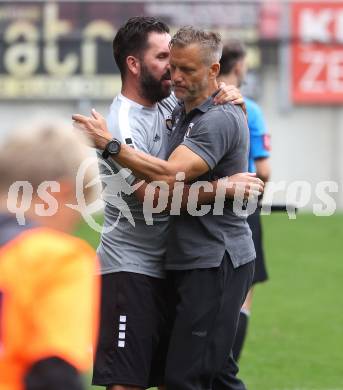 Fussball 2. Liga. SK Austria Klagenfurt gegen SW Bregenz. Jubel Sandro Zakany, Trainer Rolf Landerl  (Klagenfurt). Klagenfurt, 23.8.2025.
Foto: Kuess
www.qspictures.net
---
pressefotos, pressefotografie, kuess, qs, qspictures, sport, bild, bilder, bilddatenbank