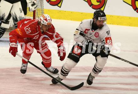 Eishockey Champions Hockey League. CHL. KAC gegen Sparta Prague.  Mario Kempe (KAC),  Roman Horak (Prag). Klagenfurt, am 28.8.2025.
Foto: Kuess
www.qspictures.net
---
pressefotos, pressefotografie, kuess, qs, qspictures, sport, bild, bilder, bilddatenbank