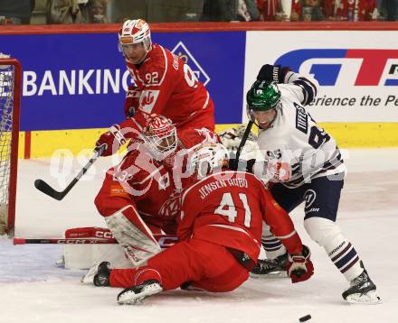 Eishockey Champions Hockey League. CHL. KAC gegen Eisbaeren Berlin.  Jesper Jensen Aabo, Sebastian Dahm, Clemens Unterweger (KAC),  Frederik Tiffels  (Berlin). Klagenfurt, am 30.8.2025.
Foto: Kuess
www.qspictures.net
---
pressefotos, pressefotografie, kuess, qs, qspictures, sport, bild, bilder, bilddatenbank