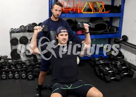 Eishockey ICE Bundesliga. Adam Helewka, Co-Trainer Marco Pewal (VSV). Villach, am 28.8.2025.
Foto: Kuess
www.qspictures.net
---
pressefotos, pressefotografie, kuess, qs, qspictures, sport, bild, bilder, bilddatenbank