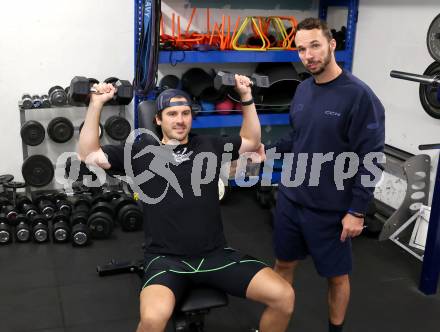 Eishockey ICE Bundesliga. Adam Helewka, Co-Trainer Marco Pewal (VSV). Villach, am 28.8.2025.
Foto: Kuess
www.qspictures.net
---
pressefotos, pressefotografie, kuess, qs, qspictures, sport, bild, bilder, bilddatenbank