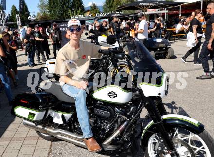 Schi Nordisch. Schispringen. Daniel Tschofenig. Faak am See, am 6.9..2025.
Foto: Kuess
www.qspictures.net
---
pressefotos, pressefotografie, kuess, qs, qspictures, sport, bild, bilder, bilddatenbank