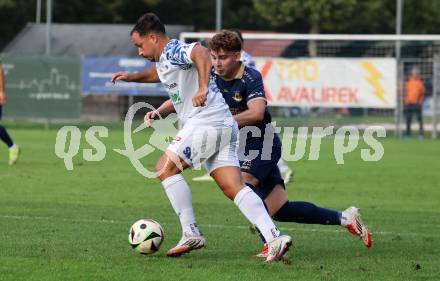 Fussball Regionalliga. Velden gegen Treibach.  Lukas Lorinson (Velden),  Vahid Muharemovic (Treibach). Velden, am 12.9.2025.
Foto: Kuess
www.qspictures.net
---
pressefotos, pressefotografie, kuess, qs, qspictures, sport, bild, bilder, bilddatenbank