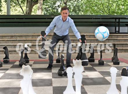 Fussball Regionalliga. Velden gegen Treibach. Vorschaufotos.  Trainer Karl Schweighofer (Treibach). Klagenfurt, am 9.9.2025.
Foto: Kuess
www.qspictures.net
---
pressefotos, pressefotografie, kuess, qs, qspictures, sport, bild, bilder, bilddatenbank
