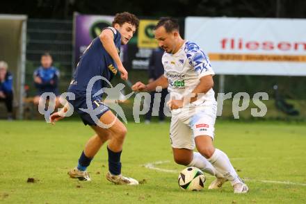 Fussball Regionalliga. Velden gegen Treibach.  Manuel Guggenberger (Velden),  Vahid Muharemovic (Treibach). Velden, am 12.9.2025.
Foto: Kuess
www.qspictures.net
---
pressefotos, pressefotografie, kuess, qs, qspictures, sport, bild, bilder, bilddatenbank