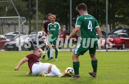 Fussball 1. Klasse Mitte. Bad Kleinkirchheim gegen Rosegg. Gregor Dorniz  (Bad Kleinkirchheim),  Thomas Raunegger  (Rosegg). Bad Kleinkirchheim, am 13.9.2025.
Foto: Kuess
www.qspictures.net
---
pressefotos, pressefotografie, kuess, qs, qspictures, sport, bild, bilder, bilddatenbank