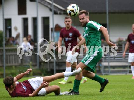 Fussball 1. Klasse Mitte. Bad Kleinkirchheim gegen Rosegg.  Marcel Trausnitz  (Bad Kleinkirchheim), Matej Pirc   (Rosegg). Bad Kleinkirchheim, am 13.9.2025.
Foto: Kuess
www.qspictures.net
---
pressefotos, pressefotografie, kuess, qs, qspictures, sport, bild, bilder, bilddatenbank