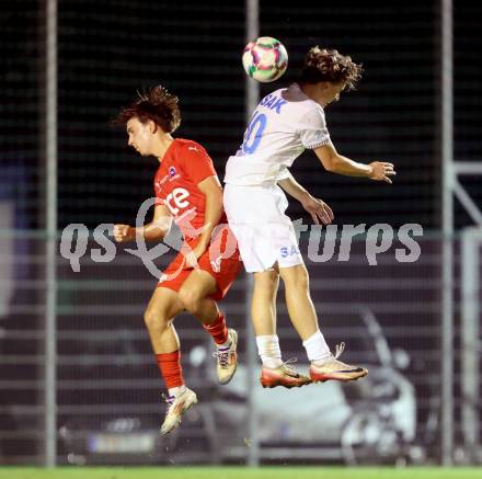 Fussball KÃ¤rntner Liga. SAK gegen St. Veit.   Nando Lupar (SAK),  Julian Hufnagl (St.Veit). Klagenfurt, am 19.9.2025.
Foto: Kuess
www.qspictures.net
---
pressefotos, pressefotografie, kuess, qs, qspictures, sport, bild, bilder, bilddatenbank