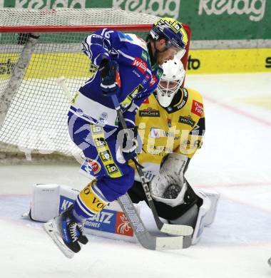 Eishockey Bundesliga. VSV gegen HC Pustertal.  Kevin Hancock  (VSV),  Edward Robert Nito Pasquale  (HCP, Pustertal). Villach, am 21.9..2025.
Foto: Kuess
www.qspictures.net
---
pressefotos, pressefotografie, kuess, qs, qspictures, sport, bild, bilder, bilddatenbank