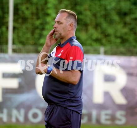 Fussball KÃ¤rntner Liga. SAK gegen St. Veit.   Trainer Goran Jolic (SAK)). Klagenfurt, am 19.9.2025.
Foto: Kuess
www.qspictures.net
---
pressefotos, pressefotografie, kuess, qs, qspictures, sport, bild, bilder, bilddatenbank