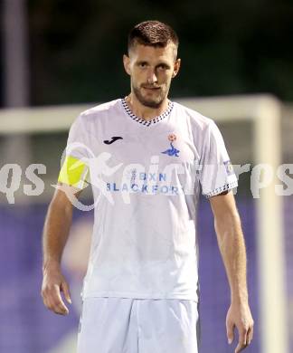Fussball KÃ¤rntner Liga. SAK gegen St. Veit.  Leo Ejup   (SAK).  Klagenfurt, am 19.9.2025.
Foto: Kuess
www.qspictures.net
---
pressefotos, pressefotografie, kuess, qs, qspictures, sport, bild, bilder, bilddatenbank