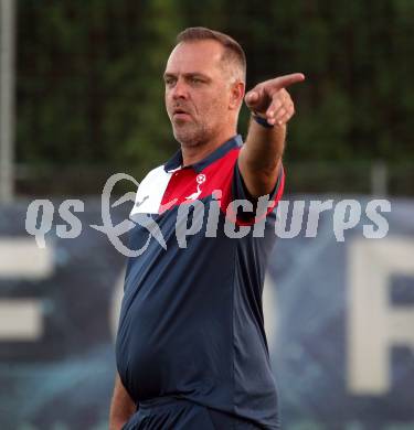 Fussball KÃ¤rntner Liga. SAK gegen St. Veit.   Trainer Goran Jolic (SAK)). Klagenfurt, am 19.9.2025.
Foto: Kuess
www.qspictures.net
---
pressefotos, pressefotografie, kuess, qs, qspictures, sport, bild, bilder, bilddatenbank