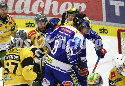 Eishockey Bundesliga. VSV gegen HC Pustertal.  Maximilian Rebernig  (VSV),  Markus Lauridsen   (HCP, Pustertal). Villach, am 21.9..2025.
Foto: Kuess
www.qspictures.net
---
pressefotos, pressefotografie, kuess, qs, qspictures, sport, bild, bilder, bilddatenbank