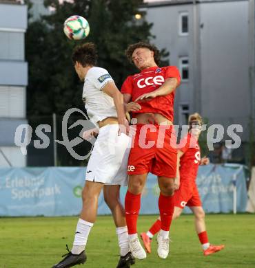 Fussball KÃ¤rntner Liga. SAK gegen St. Veit.   Luka Jerin (SAK),  Davor Ponjavic (St.Veit). Klagenfurt, am 19.9.2025.
Foto: Kuess
www.qspictures.net
---
pressefotos, pressefotografie, kuess, qs, qspictures, sport, bild, bilder, bilddatenbank
