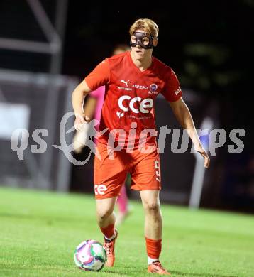 Fussball KÃ¤rntner Liga. SAK gegen St. Veit.   Fabian Doerflinger  (St. Veit).  Klagenfurt, am 19.9.2025.
Foto: Kuess
www.qspictures.net
---
pressefotos, pressefotografie, kuess, qs, qspictures, sport, bild, bilder, bilddatenbank
