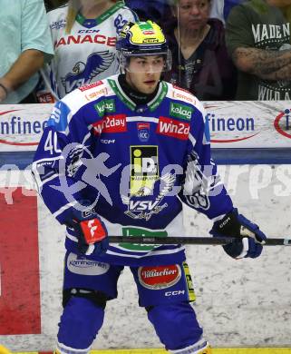 Eishockey Bundesliga. VSV gegen HC Pustertal. Elias Wallenta   (VSV). Villach, am 21.9..2025.
Foto: Kuess
www.qspictures.net
---
pressefotos, pressefotografie, kuess, qs, qspictures, sport, bild, bilder, bilddatenbank