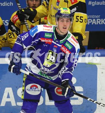 Eishockey Bundesliga. VSV gegen HC Pustertal. Nico Uschan   (VSV). Villach, am 21.9..2025.
Foto: Kuess
www.qspictures.net
---
pressefotos, pressefotografie, kuess, qs, qspictures, sport, bild, bilder, bilddatenbank