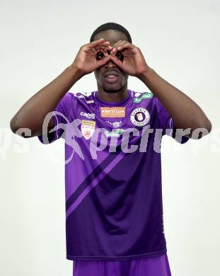 Fussball 2. Liga. Mannschaftsfototermin SK Austria Klagenfurt. Dimitrie Deumi-Nappi.   Klagenfurt, 25.9.2025.
Foto: Kuess
www.qspictures.net
---
pressefotos, pressefotografie, kuess, qs, qspictures, sport, bild, bilder, bilddatenbank