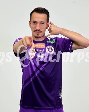 Fussball 2. Liga. Mannschaftsfototermin SK Austria Klagenfurt. Michael Lang.   Klagenfurt, 25.9.2025.
Foto: Kuess
www.qspictures.net
---
pressefotos, pressefotografie, kuess, qs, qspictures, sport, bild, bilder, bilddatenbank