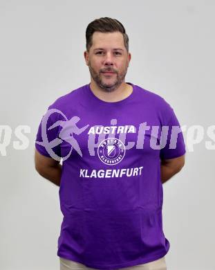 Fussball 2. Liga. Mannschaftsfototermin SK Austria Klagenfurt.  Michael Kristan.  Klagenfurt, 25.9.2025.
Foto: Kuess
www.qspictures.net
---
pressefotos, pressefotografie, kuess, qs, qspictures, sport, bild, bilder, bilddatenbank