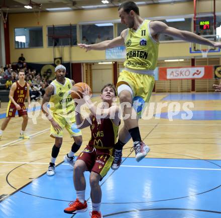 Basketball  2025/2026. Austria Cup.  Woerthersee Piraten gegen Traiskirchen Lions NexGen.    Andreas Nuck (Piraten),  Colin Steinberger (Traiskirchen). Klagenfurt, am 27.9.2025.
Foto: Kuess


---
pressefotos, pressefotografie, kuess, qs, qspictures, sport, bild, bilder, bilddatenbank