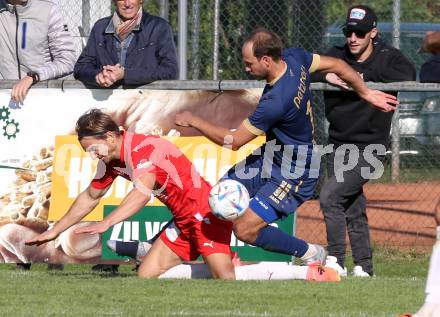 Fussball Kaerntner Liga. Grafenstein gegen KAC. Bernhard Walzl  (Grafenstein),  Peter Pucker (KAC). Klagenfurt, am 27.9.2025.
Foto: Kuess
www.qspictures.net
---
pressefotos, pressefotografie, kuess, qs, qspictures, sport, bild, bilder, bilddatenbank