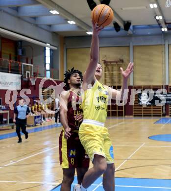 Basketball  2025/2026. Austria Cup.  Woerthersee Piraten gegen Traiskirchen Lions NexGen.    David Jelkic (Piraten),  Jamie Onyemaechi  (Traiskirchen). Klagenfurt, am 27.9.2025.
Foto: Kuess


---
pressefotos, pressefotografie, kuess, qs, qspictures, sport, bild, bilder, bilddatenbank