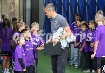 Fussball 2. Liga. SK Austria Klagenfurt gegen FC Hertha Wels.. Trainer Rolf Landerl  (Klagenfurt),  Klagenfurt, 26.9.2025.
Foto: Kuess
www.qspictures.net
---
pressefotos, pressefotografie, kuess, qs, qspictures, sport, bild, bilder, bilddatenbank